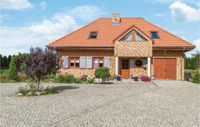 Amazing home in Gardna Wielka w/ 3 Bedrooms